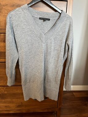 White House Black Market Gray V-Neck Sweater